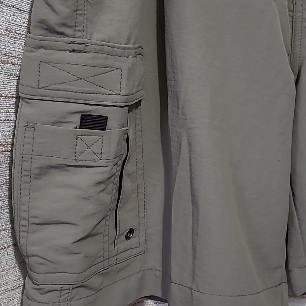 🩳NWT World Wide Sportsman Baitcast Shorts Sz 44 Gravel color
